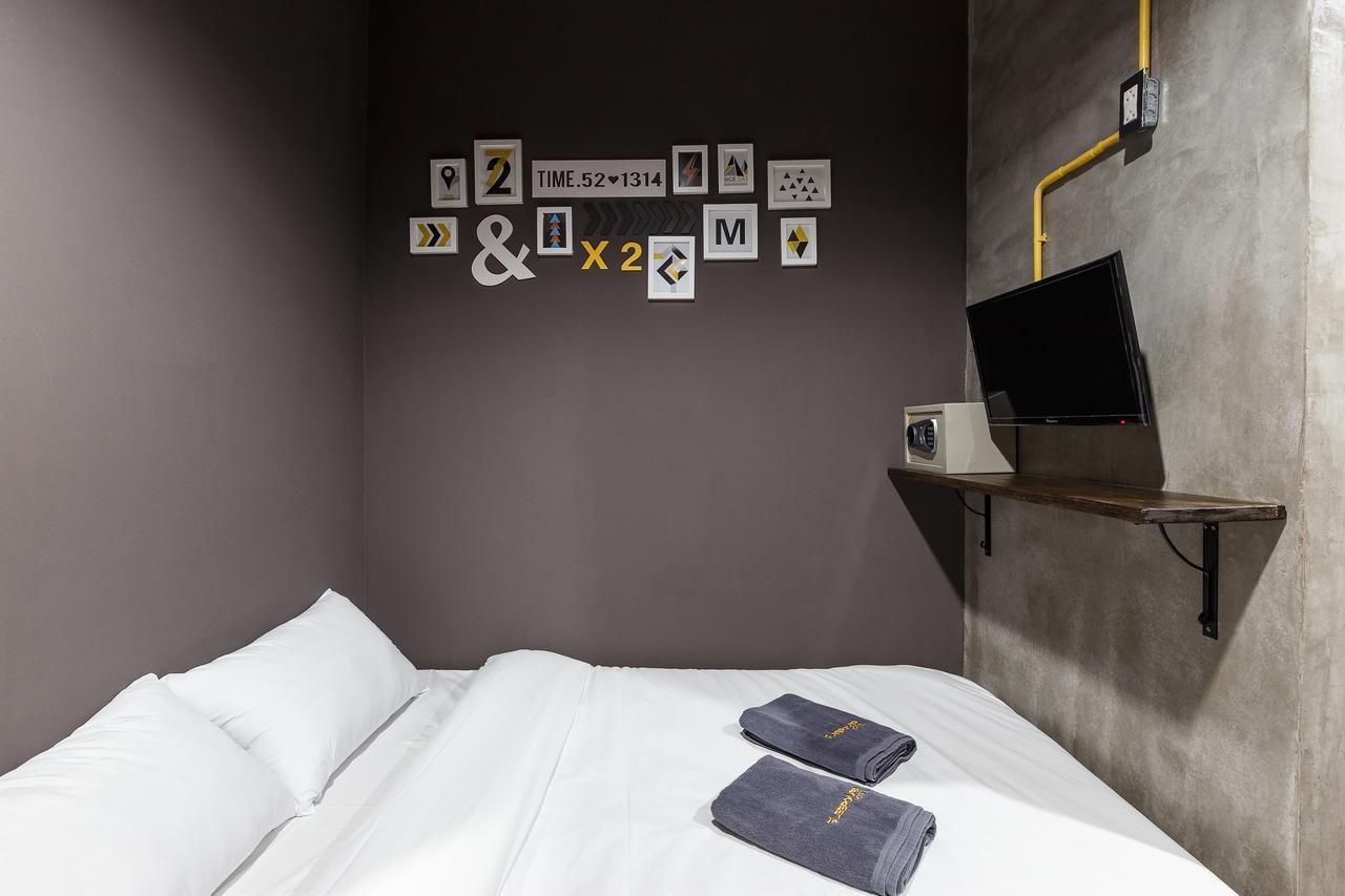 Sleepover Hostel Ban Bang Khwang Eksteriør billede